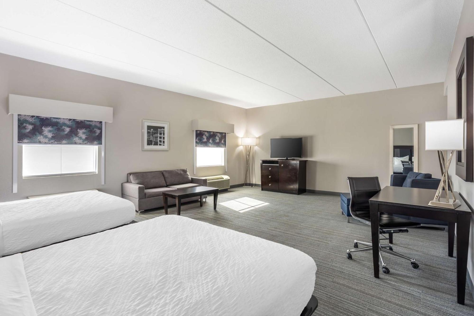 Best Western Plus Wilkes Barre-Scranton Airport Hotel Pittston Екстер'єр фото
