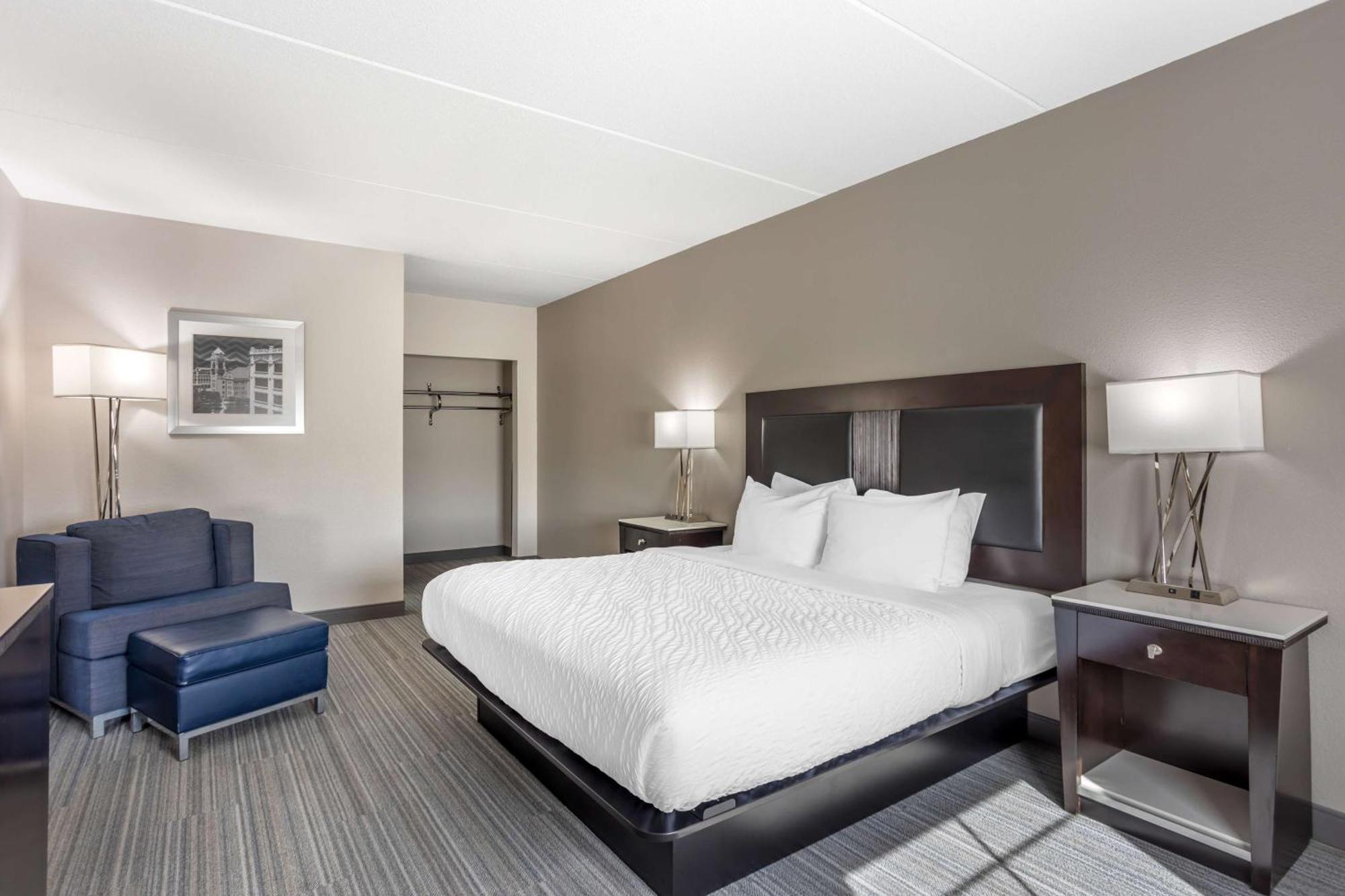 Best Western Plus Wilkes Barre-Scranton Airport Hotel Pittston Екстер'єр фото